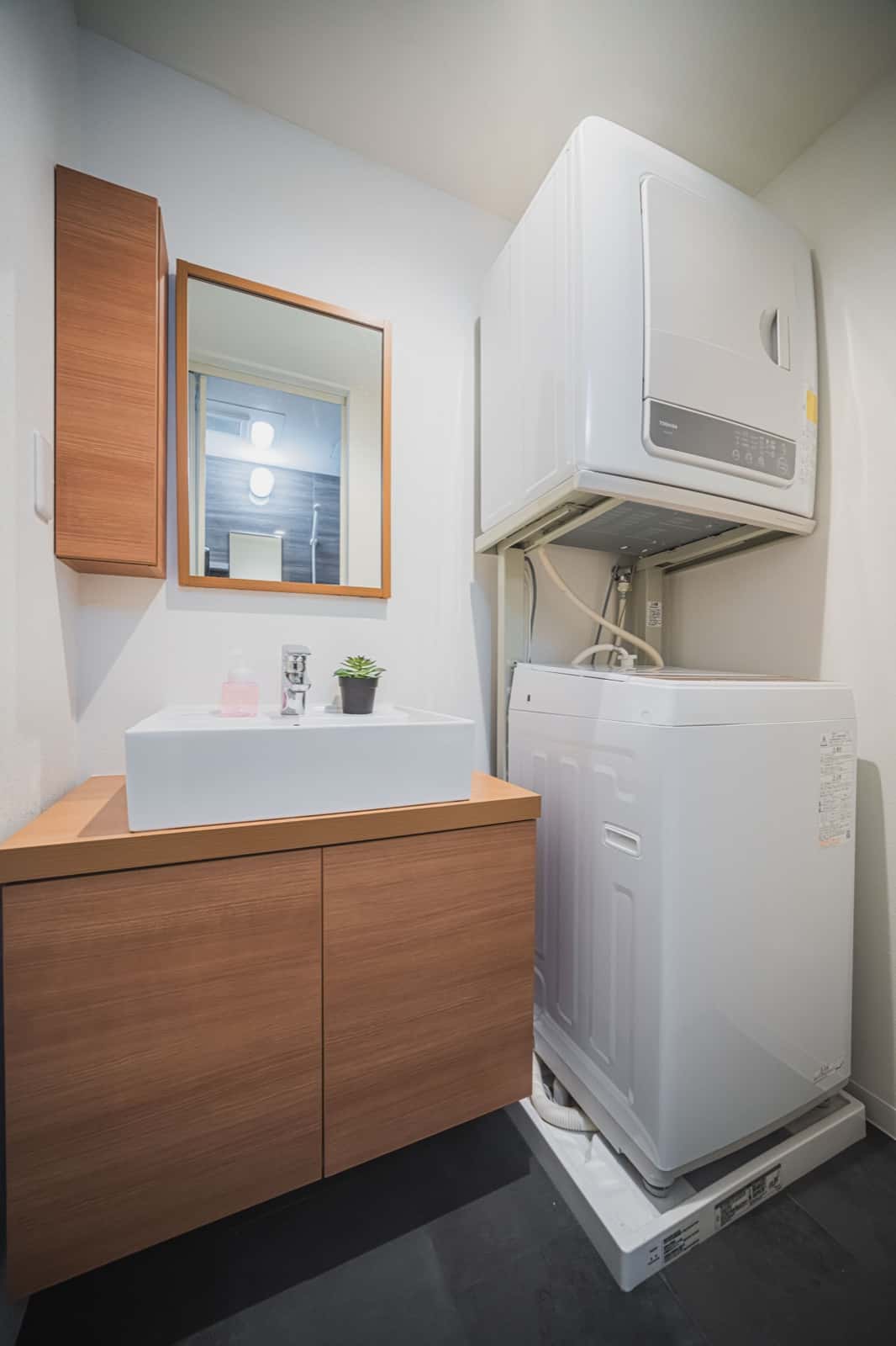 One-Bedroom Apartment — Azabu-Juban, Tokyo