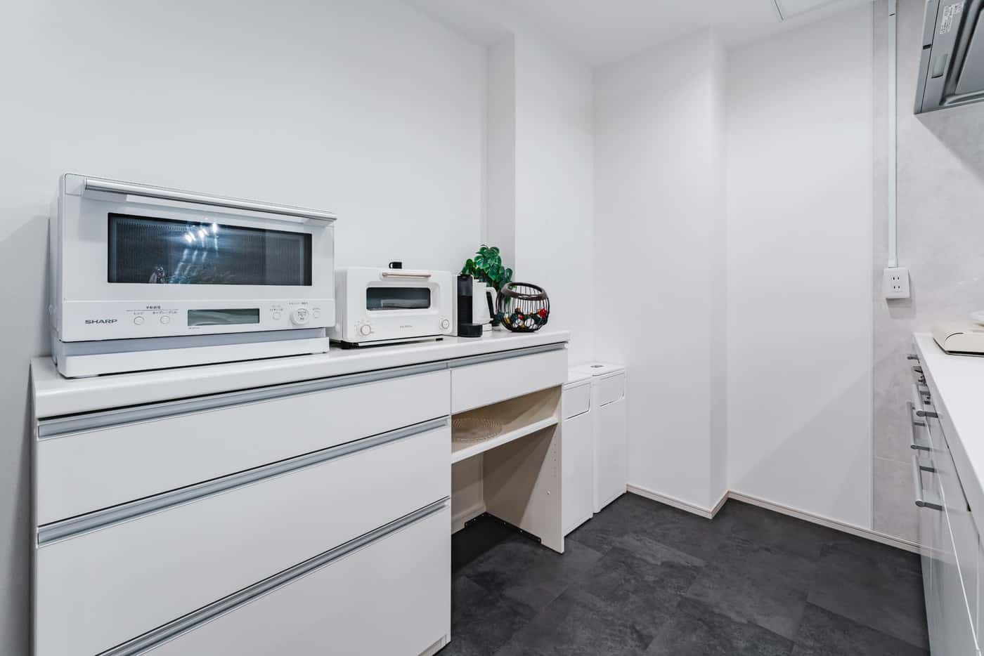 3F Residence — 3 Bedroom — Ebisu, Tokyo