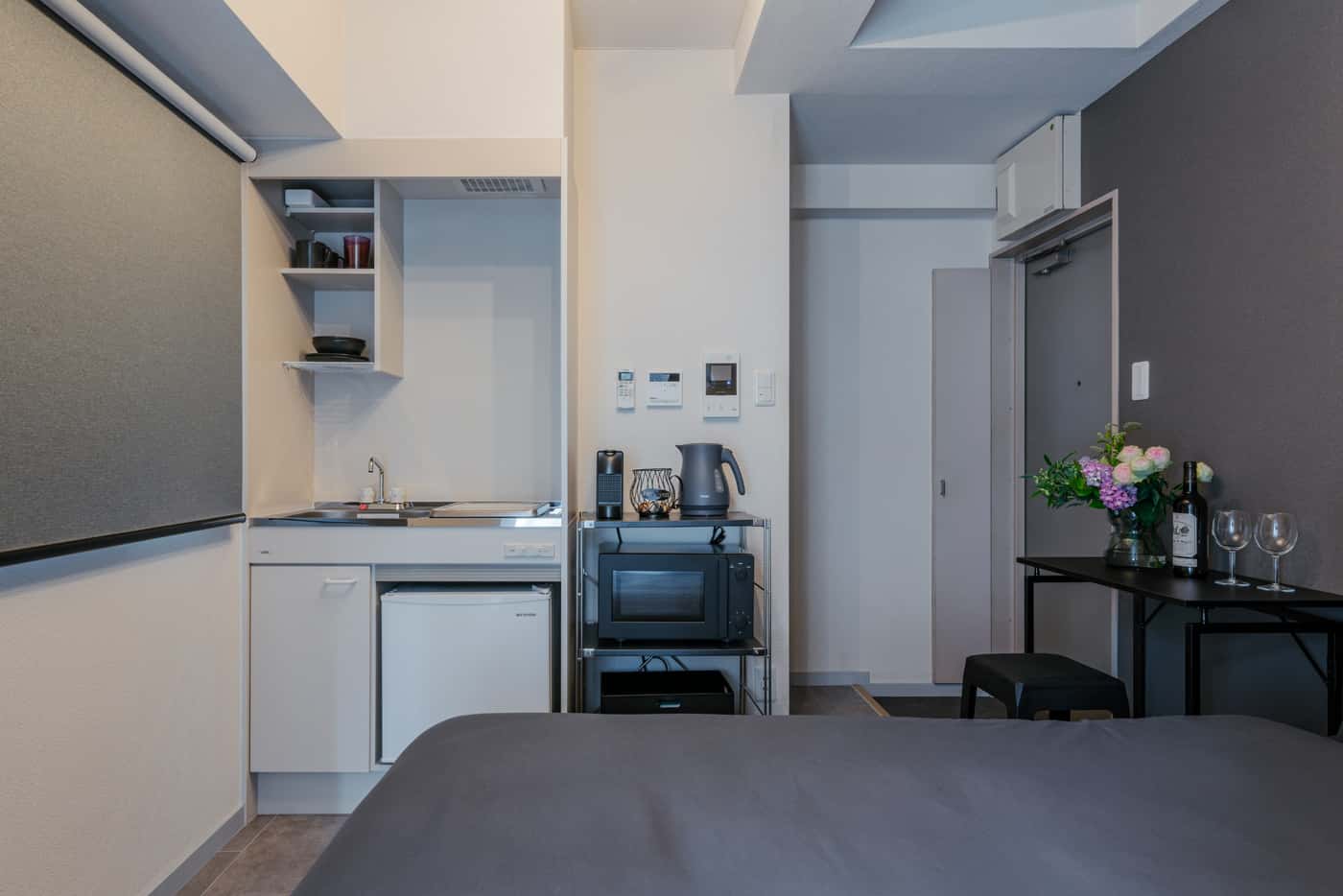 Room 201 — Nakano-shinbashi, Tokyo
