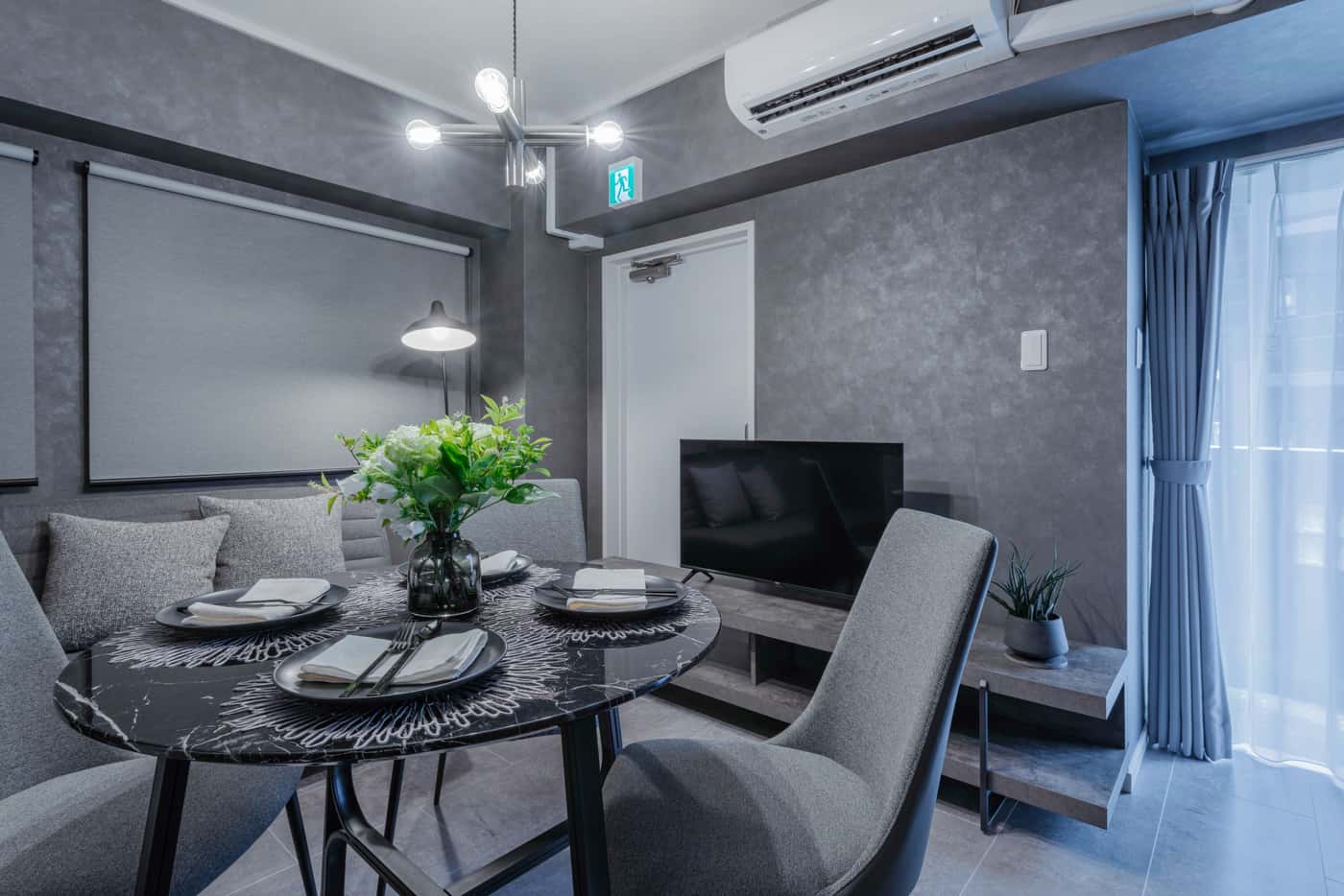 Room 301 — Nakano-shinbashi, Tokyo