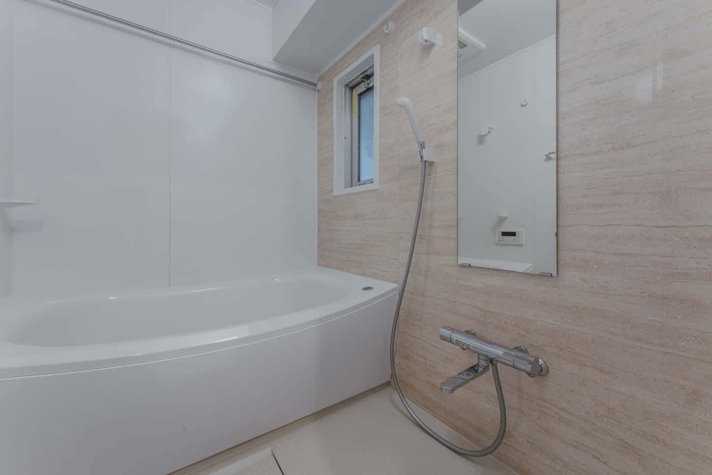 Room 301 — Nakano-shinbashi, Tokyo