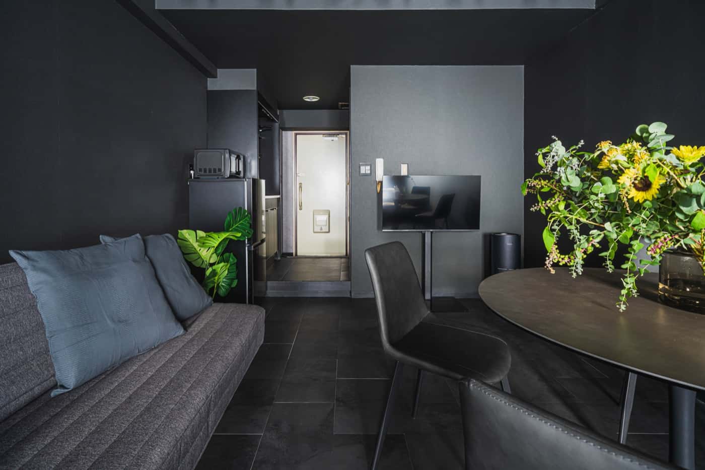 Dogenzaka Apartment — Dogenzaka, Shibuya, Tokyo